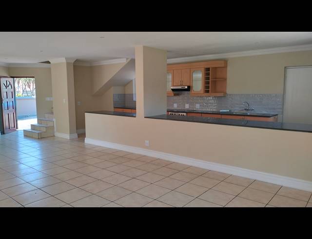 4 BEDROOM DUPLEX FOR SALE IN EQUESTRIA